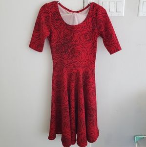 Lularoe Nicole Roses XS